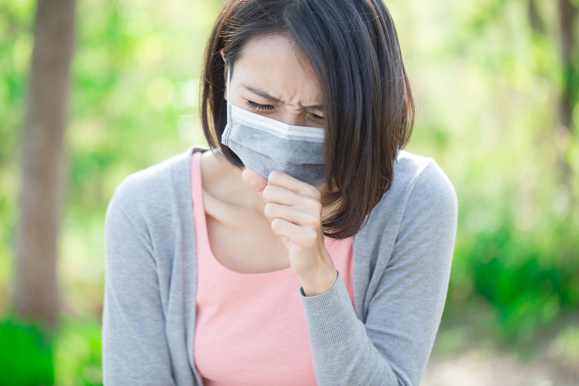 Health Canada warns consumers about face masks that contain graphene.